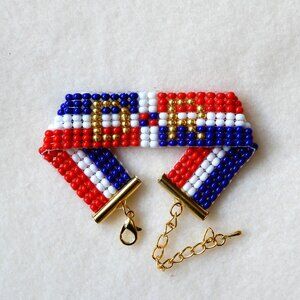 Dominican Republic DR flag bead bracelet, handmade, 30% to charity, adjustable